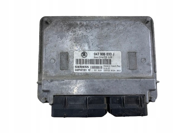 SKODA FABIA und 1.4 Bedienteil DES MOTORS 047906033J