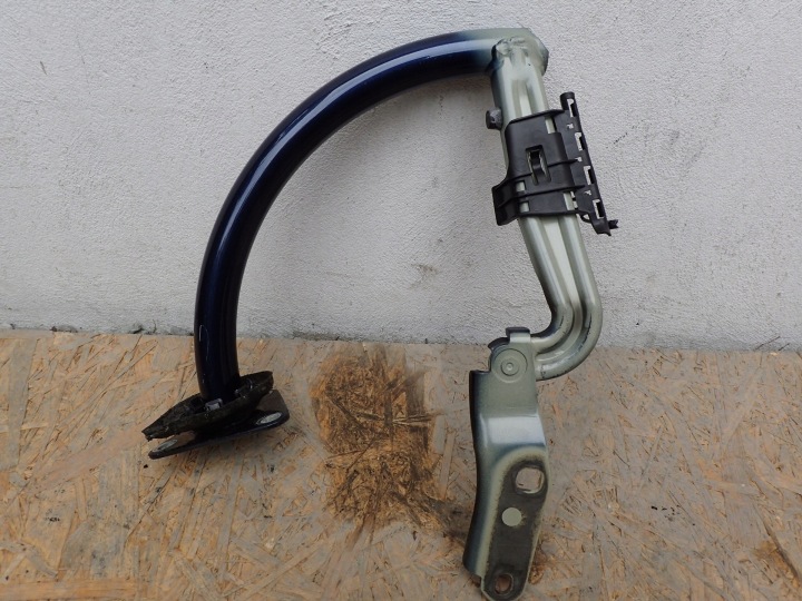 Scharnier links VW PASSAT B7 Sedan 3C5827301B LH5X