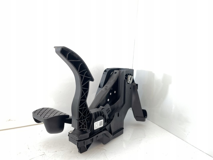 VW PASSAT B8 Support PEDALOW PEDAL Frein Du gaz/du liquide 5Q1723058BN 5Q1723503H