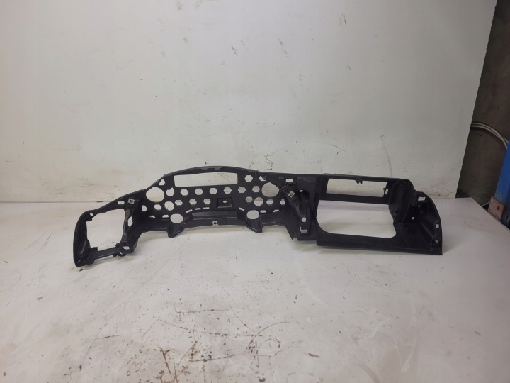 frame cover of the dial AUDI A4 B8 LIFT 8K1857735
