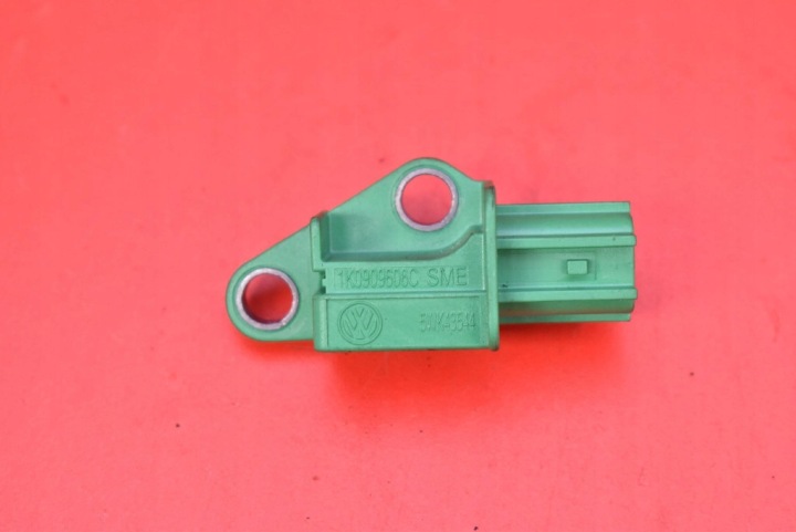 impact sensor right 1K0909606C AUDI Q7 4L LIFT 08-15
