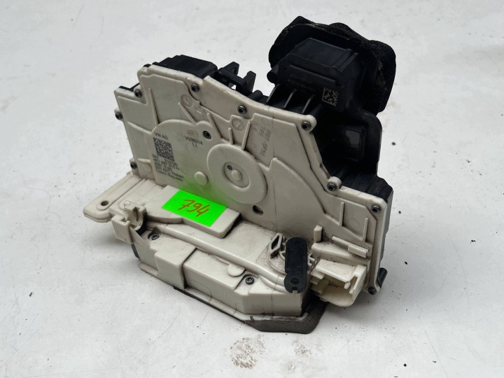 AUDI A6 C8 de la Serrure Portière Gauche Avant 4K1837015H @M