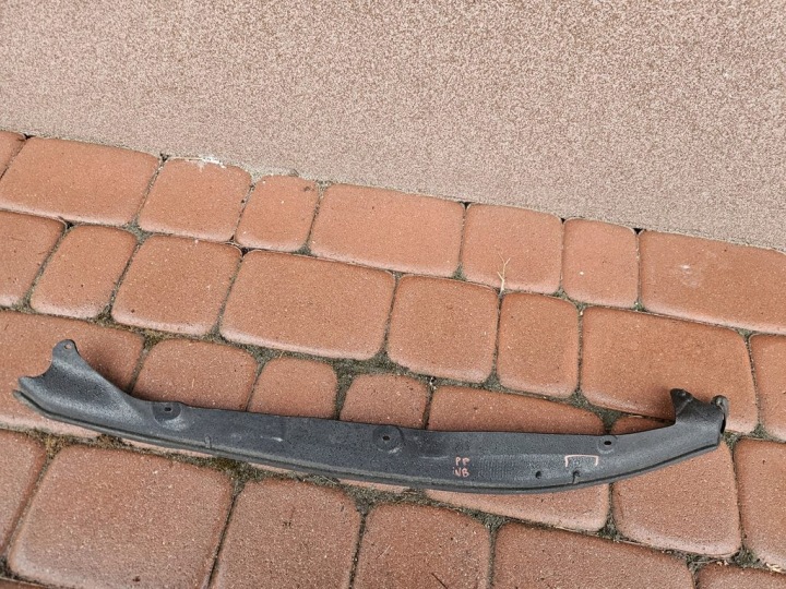 Absorber wyciszenie des Kotflügels vorne rechts Tür Opel Insignia B 13463898