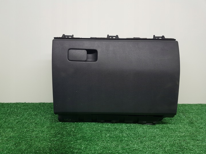 utas felöli szekrény PASAZERA HYUNDAI I30 III 2019 84540-G4000
