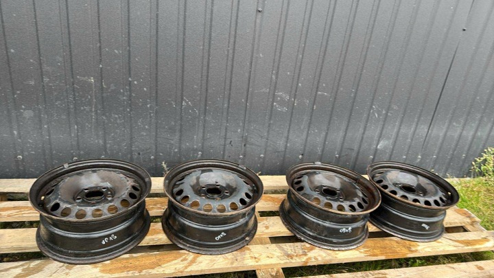 STALOWKI SAAB 9-3 93 felgen Stahl ET 41 5X110 KOMPLET 15 6,5J