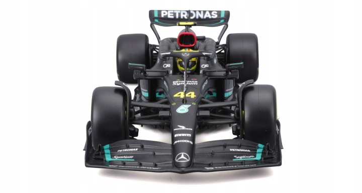 Formula f1 - mercedes-amg petronas team w14 e — фото 4