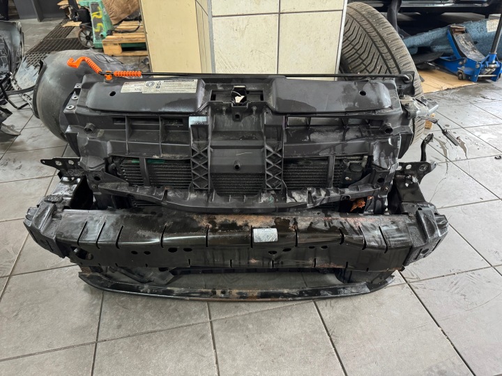 VW BEETLE 1.6 2.0 TDI Gurten vorne vorne komplet
