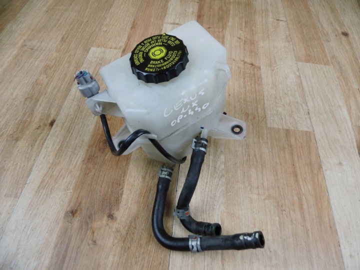 Lexus NX NX300H Behälter Behälter des Gasses Brems- 47270-47030