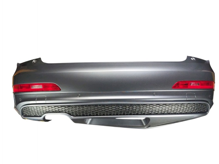nárazník záď zadní AUDI Q3 a 8U (2011-2014) S-LINE PDC KOD LAKIERU LZ7S