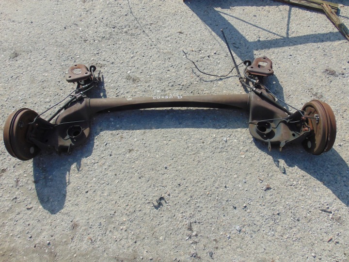 OŚ BELKA TYŁ TYLNA OPEL CORSA D
