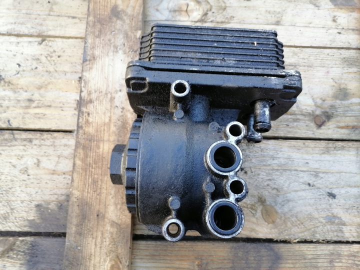 radiatore olio SCATOLA FORD MONDEO MK3 2.0 TDCI