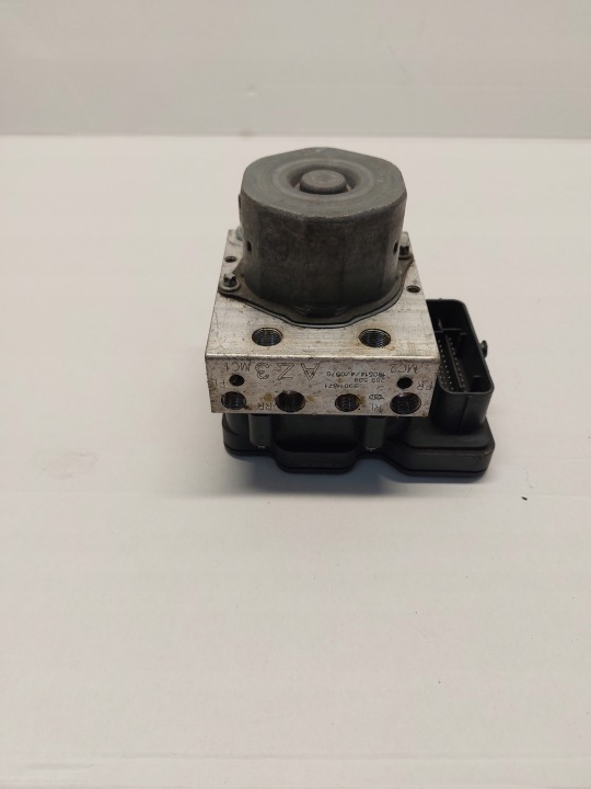 Hauptbremszylinder Bremspumpe ABS OPEL CORSA E 39011871 AZ3