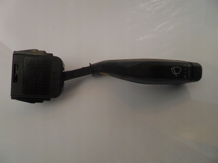 Commodo essuie glace OPEL 90124931