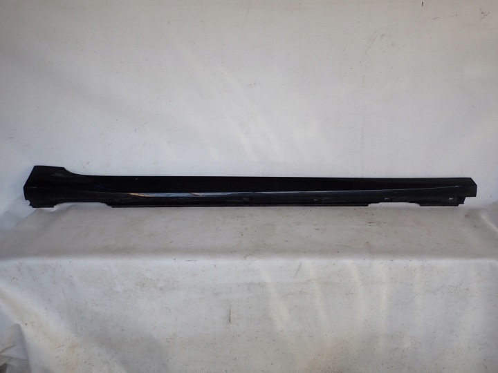 VW PASSAT B8 14- Moulage Jupe Droit Jupe Droite