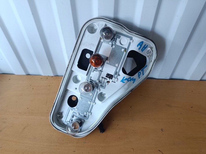 wklad Leuchte z Connector Contact rechts heck rechts hinten opel astra h kombi