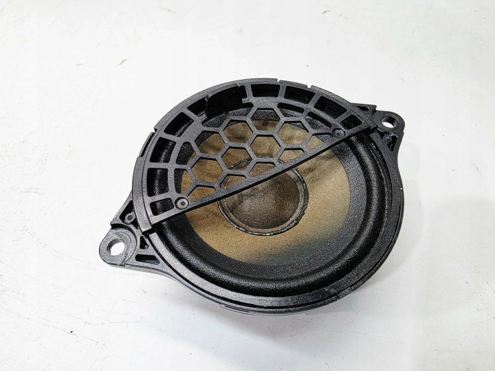 Lautsprecher SREDNIOTONOWY Z Armaturenbrett AUDI Q5 FY 80A035416
