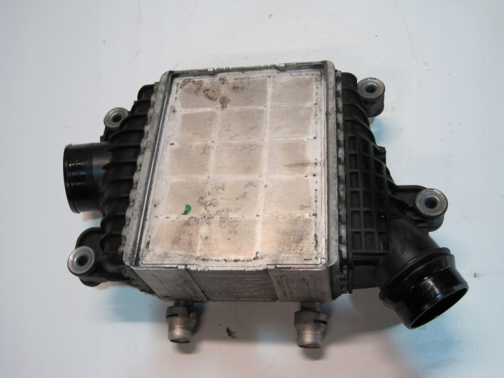 intercooler JAGUAR F PACE 3,0D GX63-6K775-AC