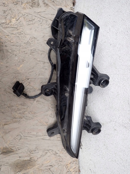 Feux phare Droit Droite LED DRL Feux diurnes PEUGEOT 208 2 2008 II
