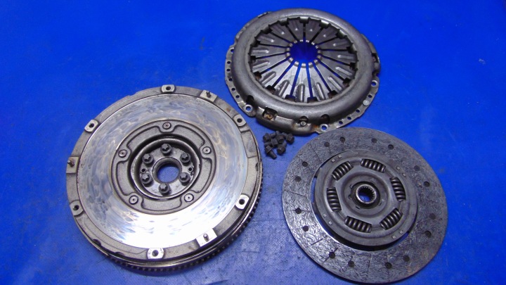 dual mass flywheel disc pressure plate 1.0 ECOBOOST FORD C-MAX II MK2 FOCUS MK3 10-19