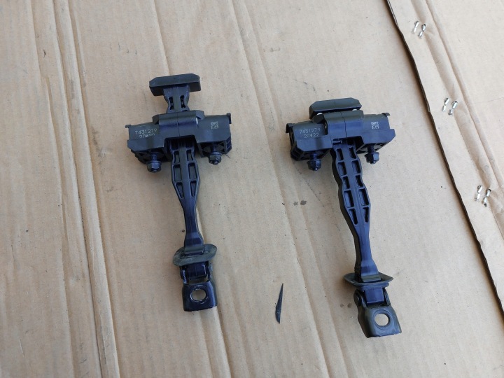 BMW G05 G06 Limiteur Portière Avant 7431279