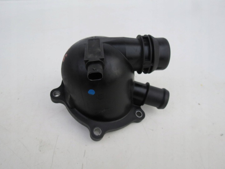 kryt termosztát AUDI S7 4.0 TFSI 079121115