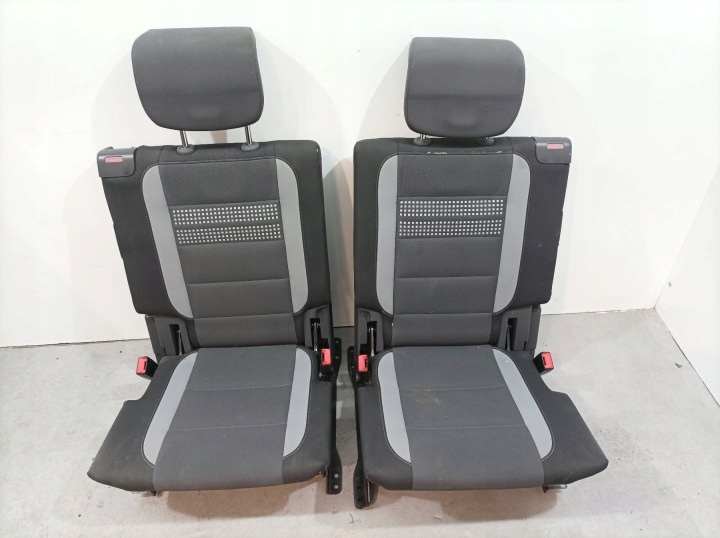 sjedala III red lijevi desni KOMPLET 1T3 VW Volkswagen Touran II (2010-2015)