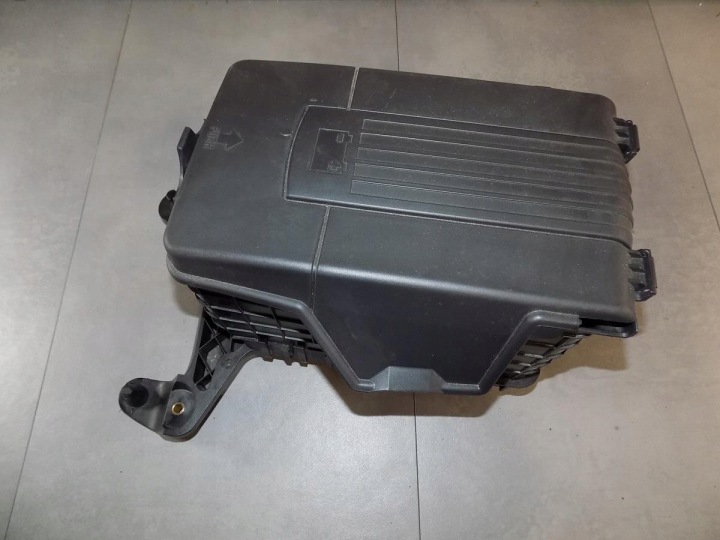 VW PASSAT CC držač OBUD akumulatora 1K0915333H