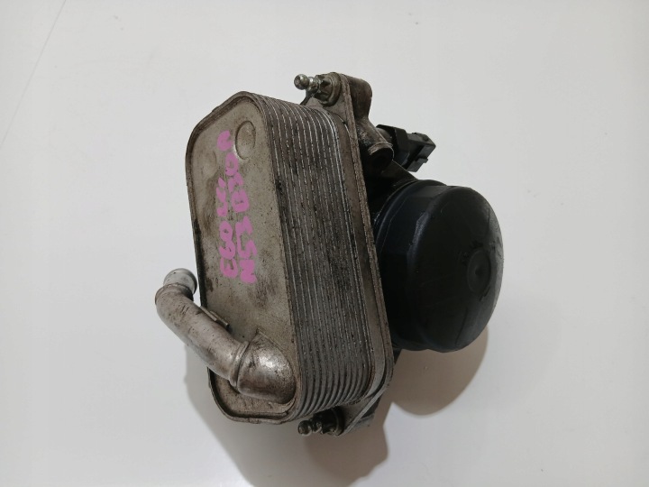 Ölfiltergehäuse Kühler BMW E60 E61 N53B30A 7516383 (4824928)