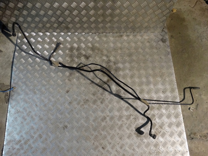 IDEALNE of the hose of the fuel PORSCHE PANAMERA 970 1