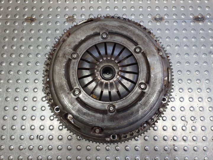 kupplung druckplatte zweimassenschwungrad KPL 04C105269J AUDI A1 82A IBIZA IV 6J 1.0 TSI