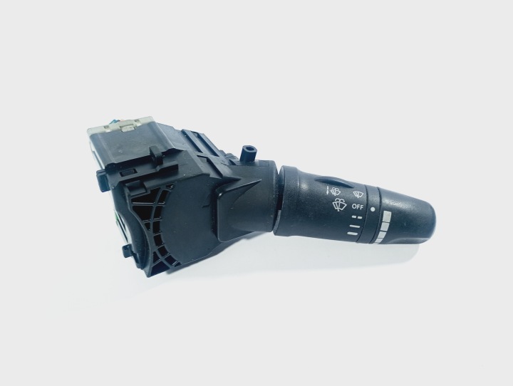 Bouton MANETKA Essuie glaces OE 25260AV715 Nissan Primera P12 02-07