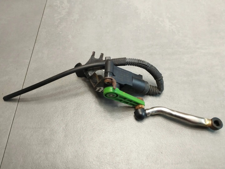 Audi A5 8T Sensor POZIOMOWANIA lichte 8K0941286N