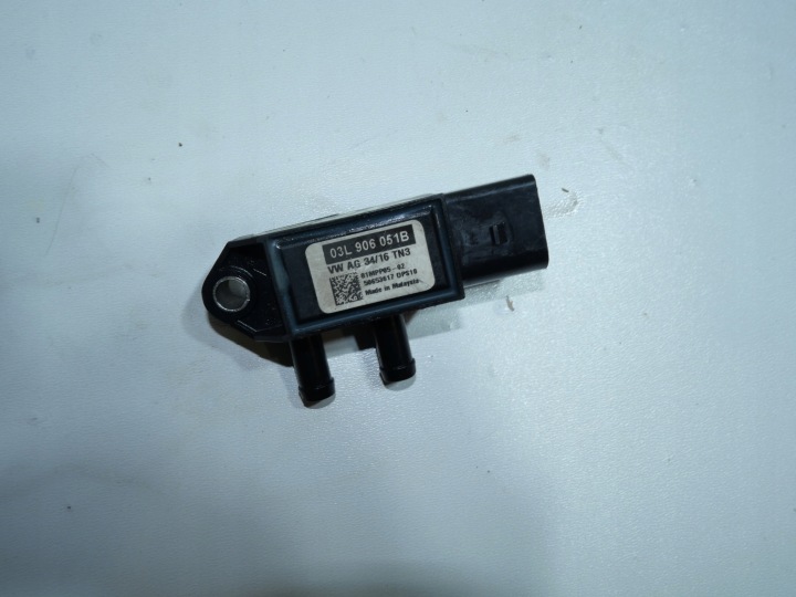 Capteur température gaz échappement DPF VW SKODA SEAT AUDI 03L906051B