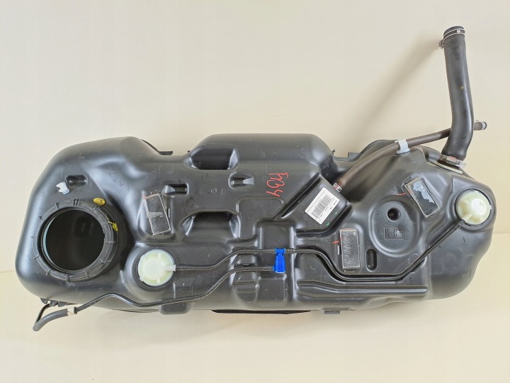 spremnik rezervoar SUZUKI SX4 S-CROSS 18r LIFT 1.4T benzin PB