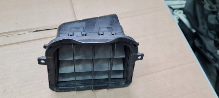 A7 4G S7 Grille WENTYLACYJNA Porte coffre hayon Gauche Arrière 4G8819301