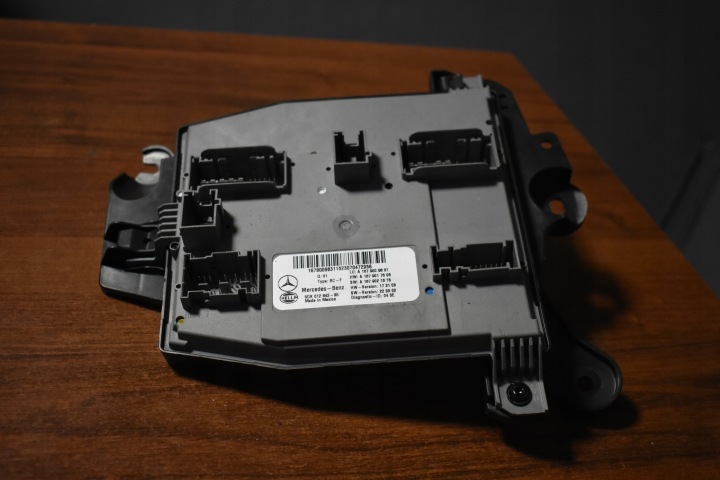 IDEALNY comfort control unit SAM MERCEDES W167 1 9