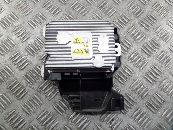 PRZETWORNIK of tension MERCEDES SPRINTER 907 910 V KLASA W447 A0008273500