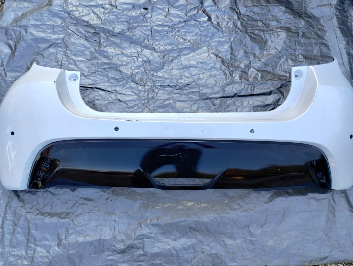 TOYOTA YARIS IV 20-24 52159-K0030 nárazník záď zadní 52453k0060