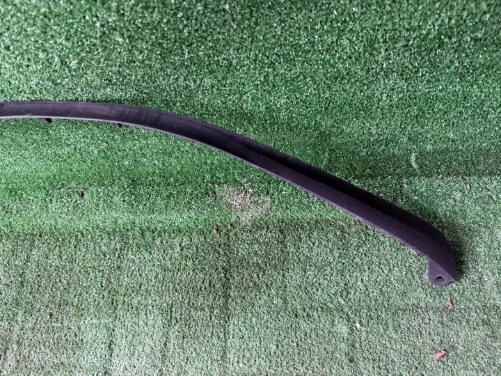 Porsche 911 992 spoiler dol lišta Nárazníka predná 992807100