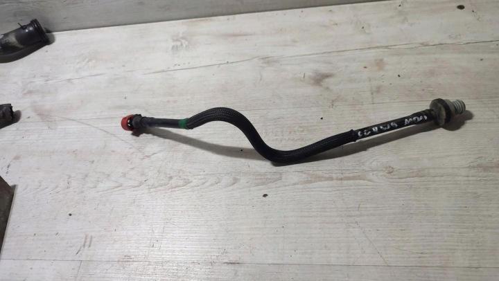 Ford Mondeo MK5 16r 2.0TDCi Schlauch Unterdruck Servo