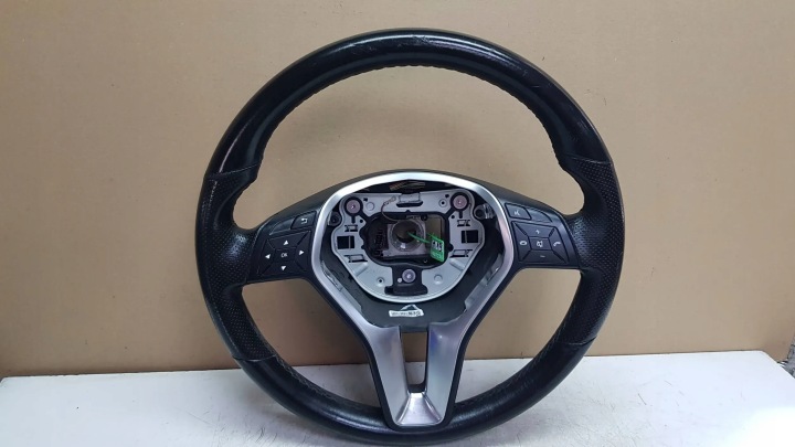 lenkrad multifunkcyjna A2184602503 MERCEDES W204 W212 W218