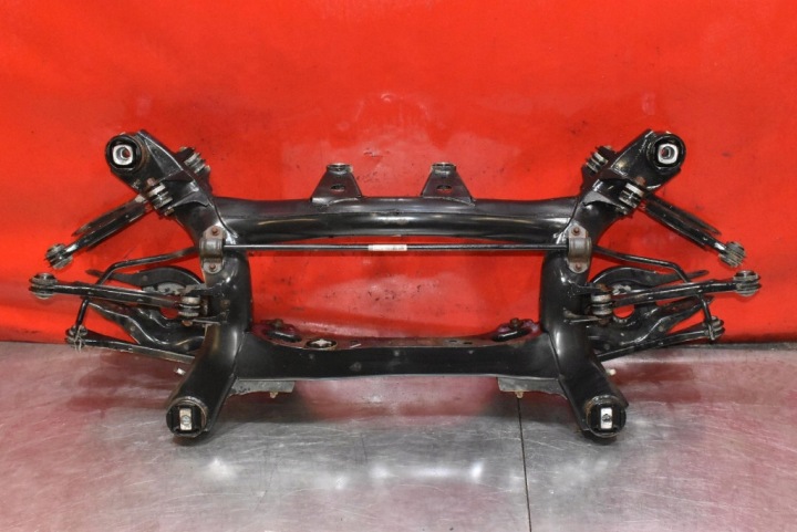 axle beam sider subframe axle beam rear part BMW F20 1.6i 136 KM 11-15
