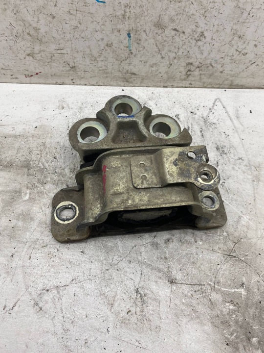supporto staffa Supporti motore usato FIAT TIPO 1.4 T-JET (2015-) 51983880