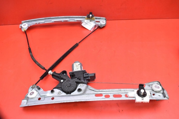 stahování okna levý předek EU 402776D RENAULT MEGANE 4 IV 16-20