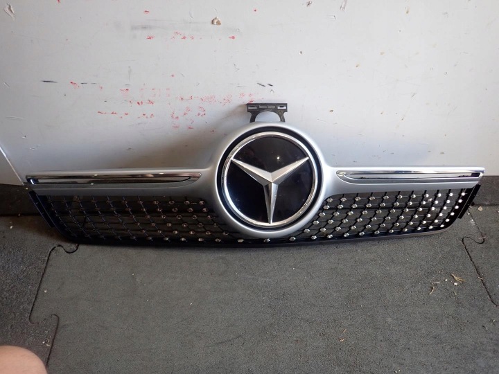 Grille/masque MERCEDES GLE AMG W167 2019- A1678886100