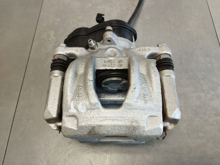 Audi A6 Allroad C8 2022 Bremssattel Bremse Sattel rechts heck 4K0406BJ