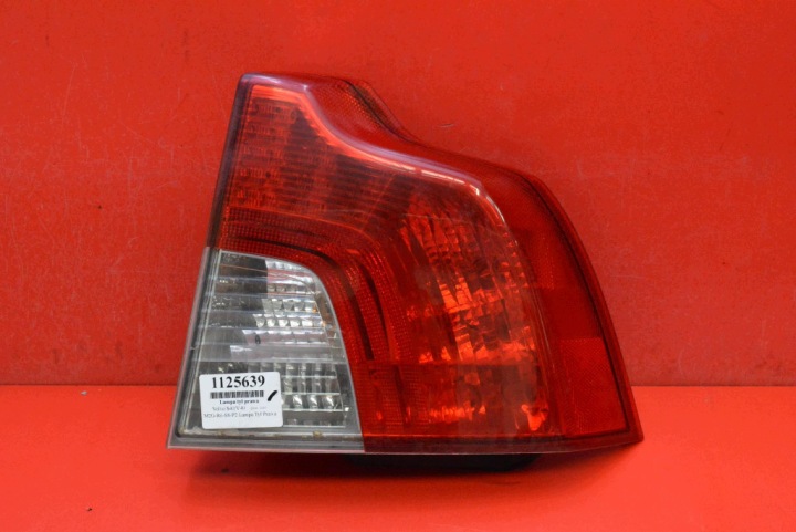 Licht rechts heck hinten 31214608 VOLVO S40 2 II LIFT 07-12