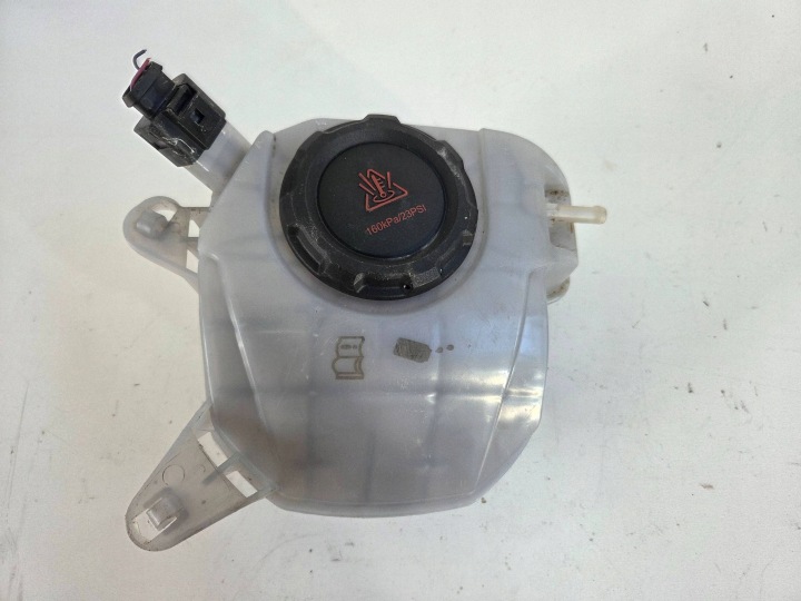 Volkswagen T-Cross and other VAG water tank 2Q0121407D (502)