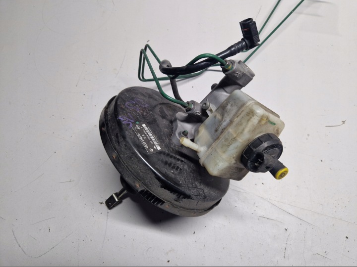 DACIA SANDERO 1.5 DCI Servo Pumpe Bremse 472105194R