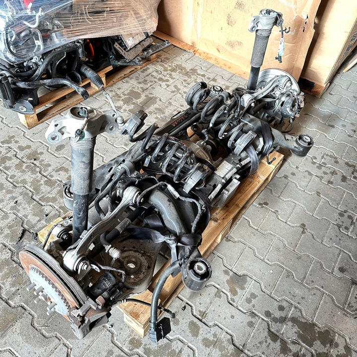 Order an Jaguar f-pace hybrid rear axle hub arms suspension Order an Jaguar f-pace hybrid rear axle hub arms suspension